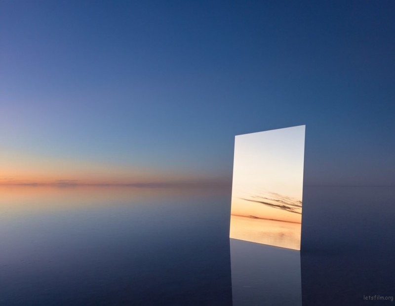 镜子还可以这么玩　记录盐湖和天空的倒影