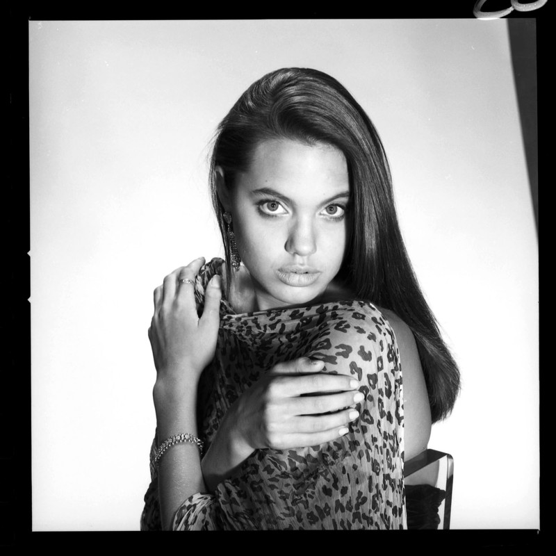 摄影师记录女神的青春时代 15岁的安吉丽娜·茱莉