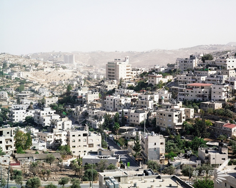 探寻中东城市建设面貌 欣欣向荣背后的空旷