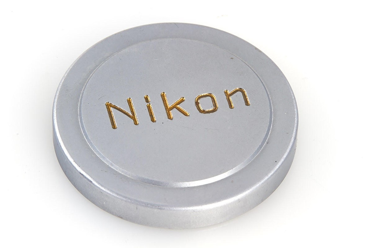 尼康现存最早产品 Nikon1相机及原装镜拍卖