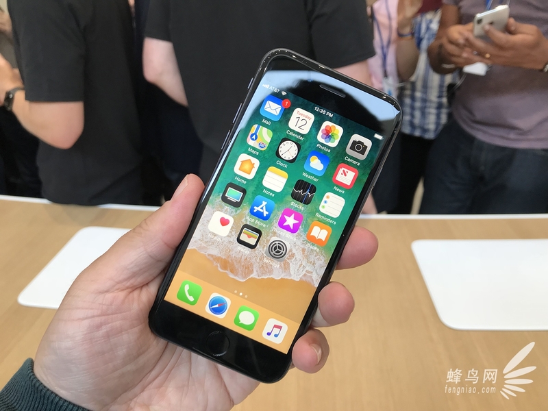 iPhone X携两款新品降临 苹果新品现场图赏