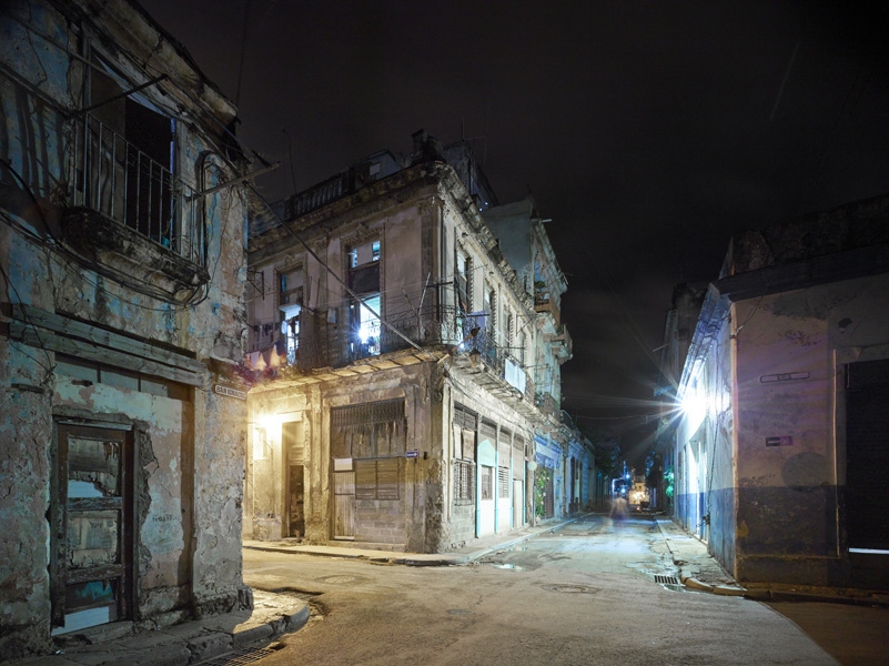 领略社会主义古巴的建筑内景 奢华却又破败