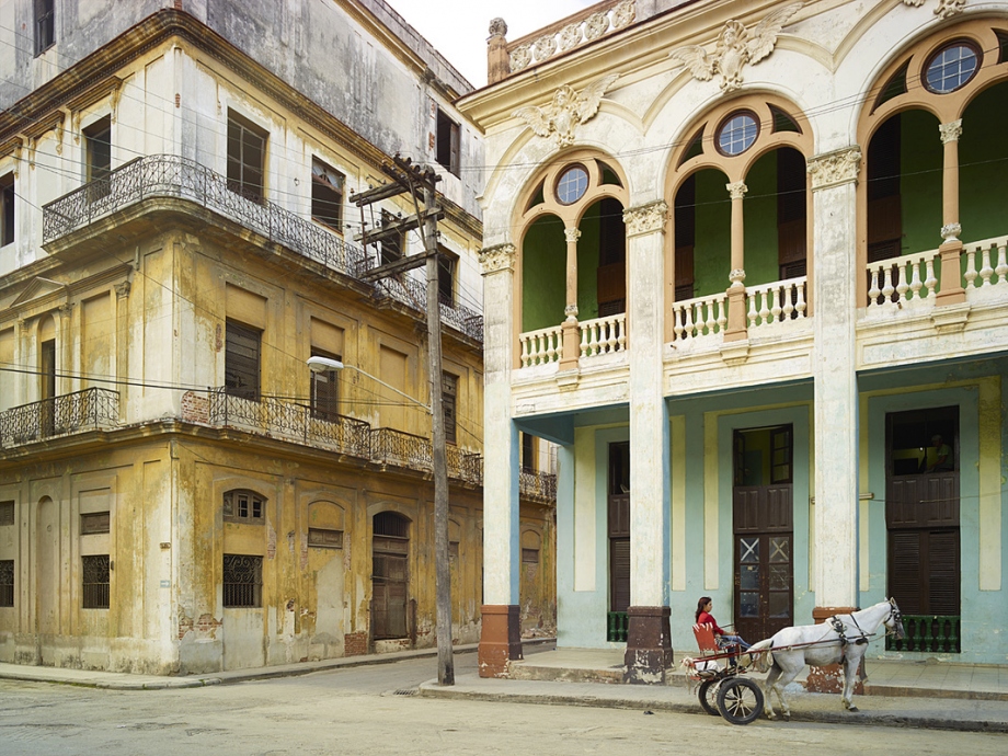 领略社会主义古巴的建筑内景 奢华却又破败