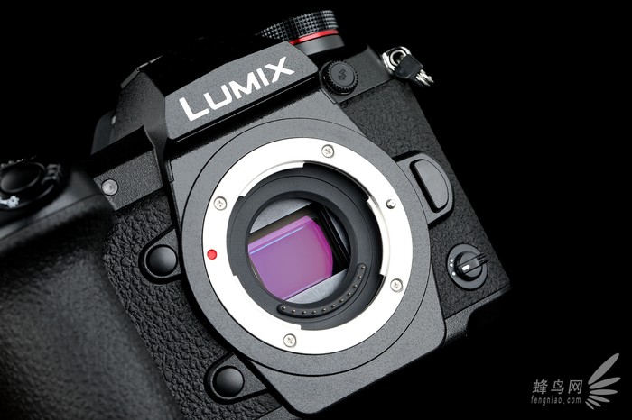  Lumix G9
