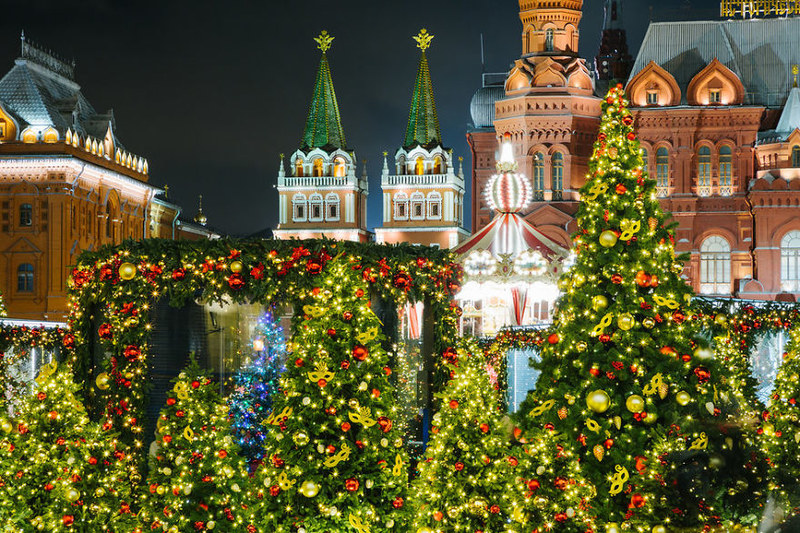 圣诞季的都市之夜 魔幻色彩如梦境般精致