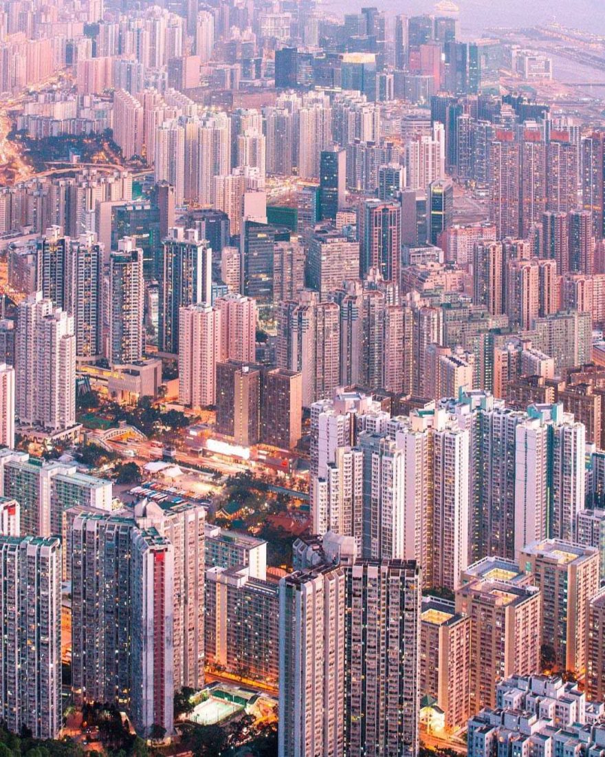 上帝的垂直视角 航拍高楼林立的香港