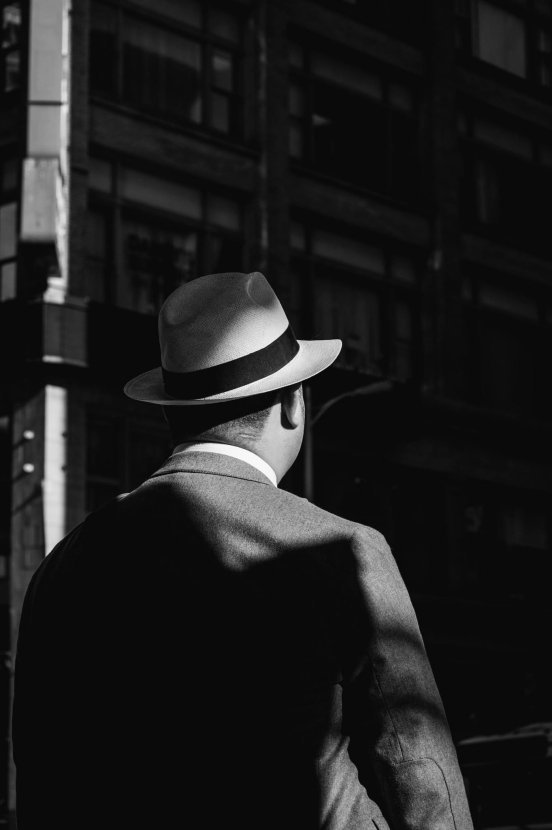 黑白摄影的极致影调 都市街头的精彩影像
