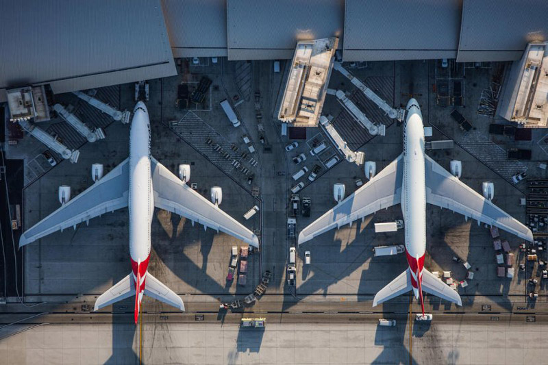 难得一见的机场画面 俯拍繁忙的美国机场