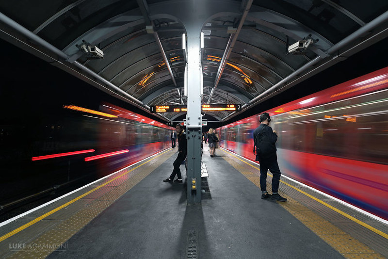 城市交通的生命线 伦敦地铁的精彩掠影