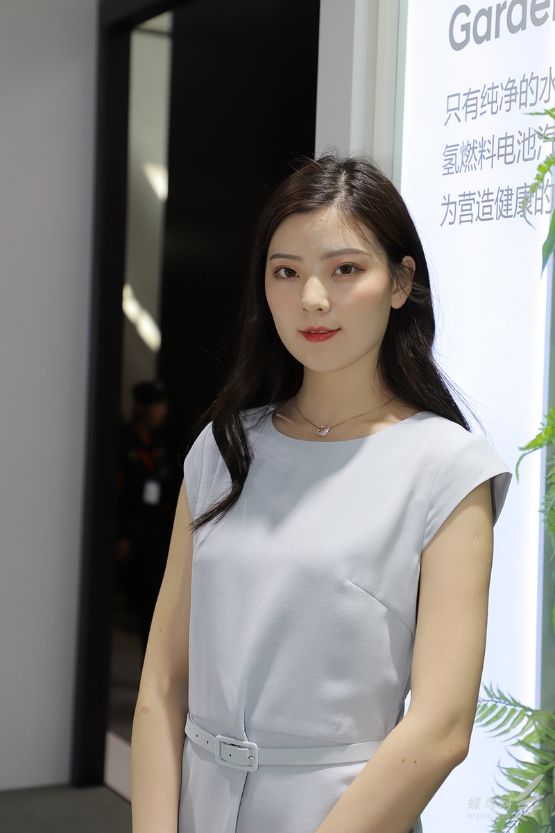 2018北京国际车展：现代展台女神模特集锦
