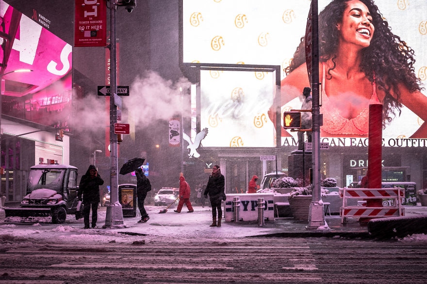 风雪肆虐的都市街头 千变万化的纽约街头