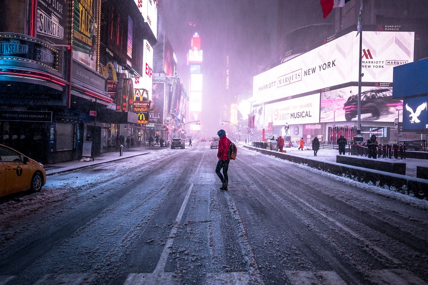 风雪肆虐的都市街头 千变万化的纽约街头