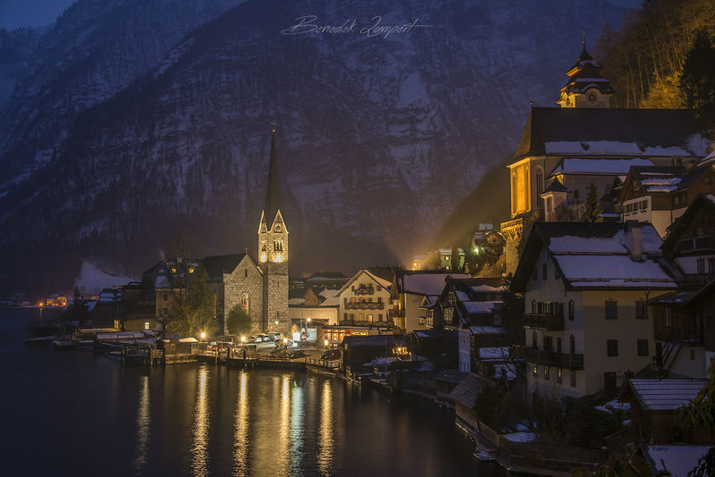 阿尔卑斯脚下的仙境 奥地利群山之间的童话小镇