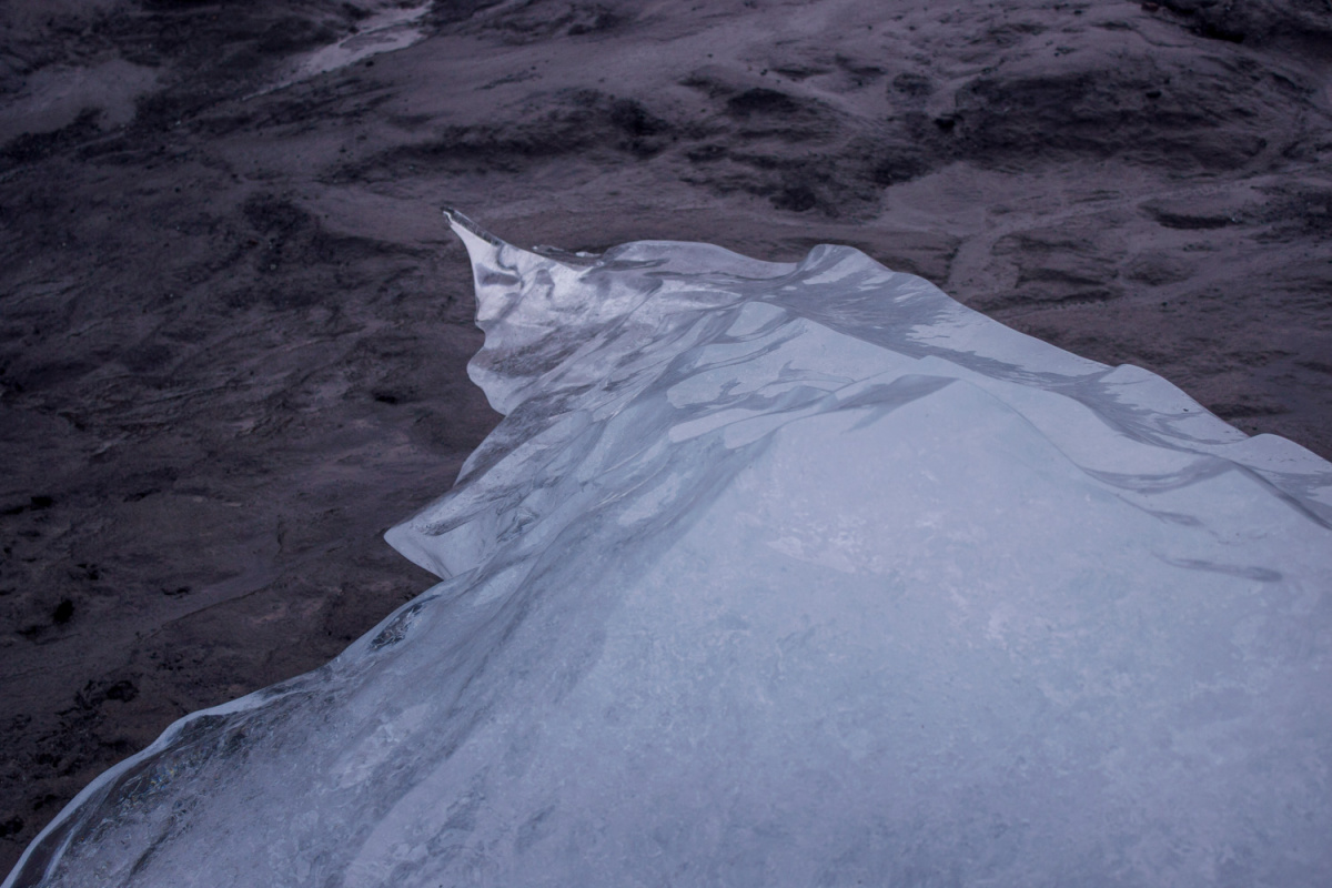 细微之处洞见冰岛绝境  宛如异星的冰原景观