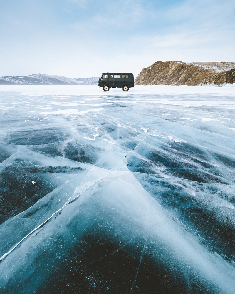 冰封的贝加尔湖 走进纯粹的寒冷世界