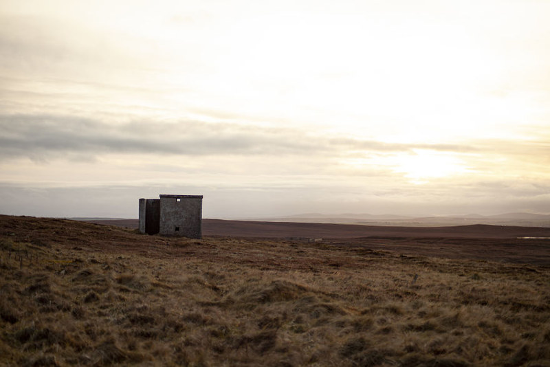 乌云密布的冷峻 苏格兰高地的无人空境