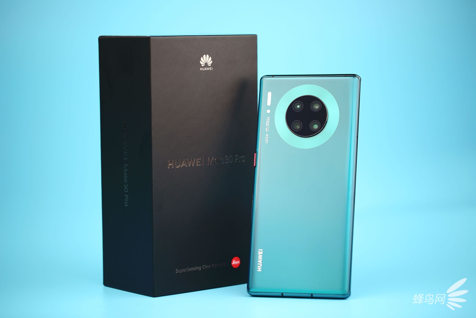 ˫4000㻷Ļ ΪMate30 Proɫͼ
