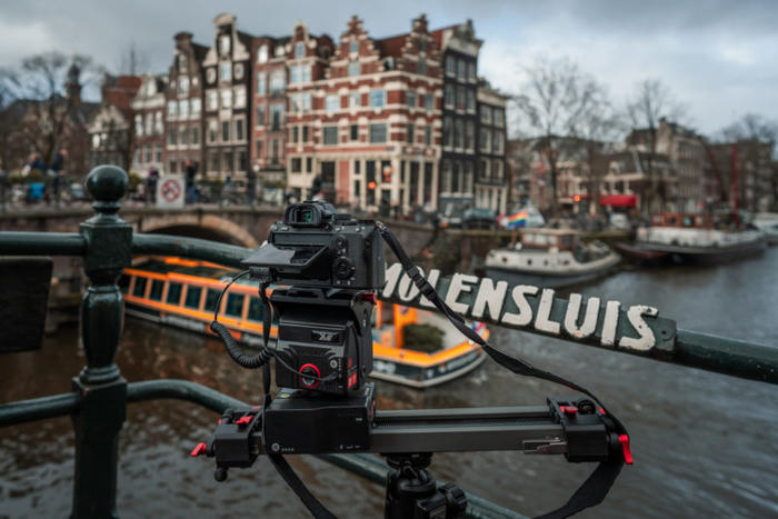 历时2年拍摄延时大片 迷人阿姆斯特丹夜色 