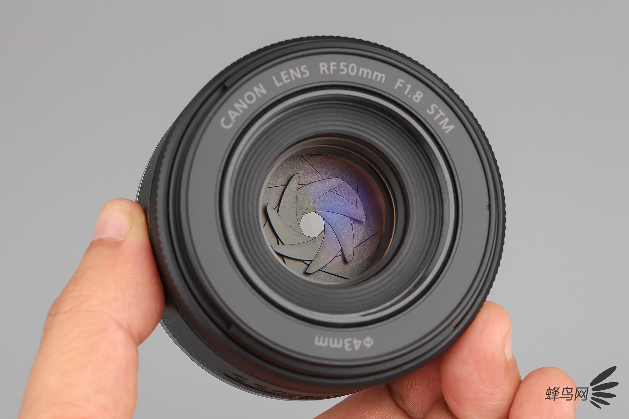 RF“小痰盂”来袭 佳能RF50mm F1.8 STM外观图赏