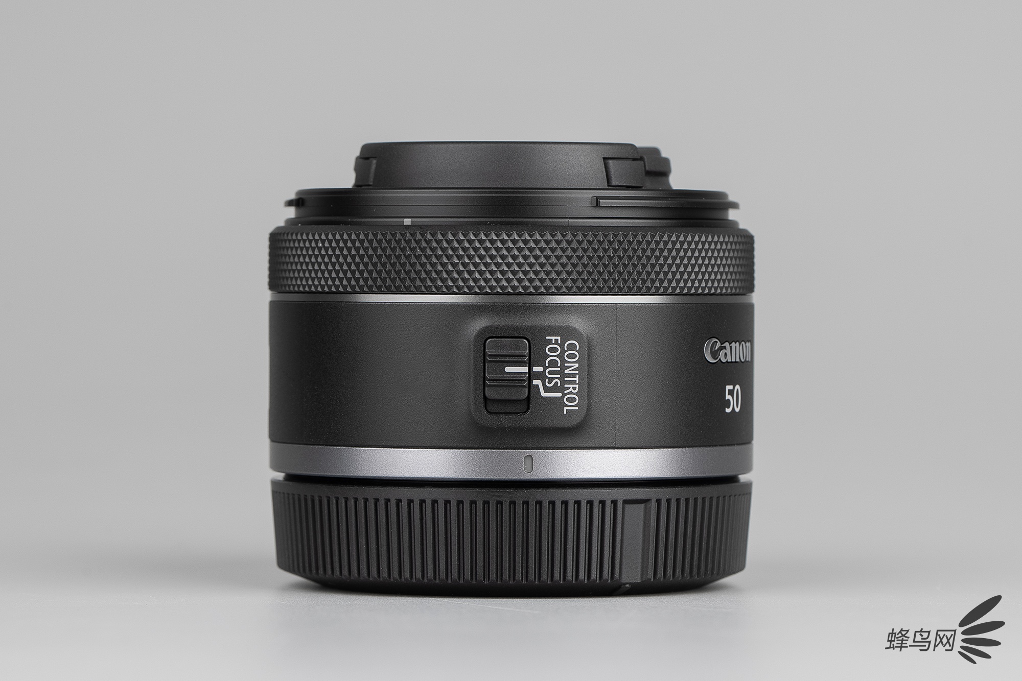 RF“小痰盂”来袭 佳能RF50mm F1.8 STM外观图赏