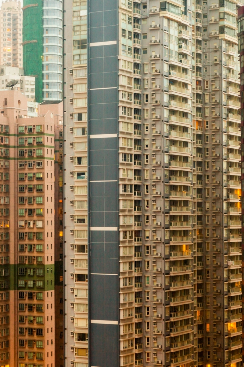 纵横香港的浓郁色调 感受喧闹的亚洲大都会