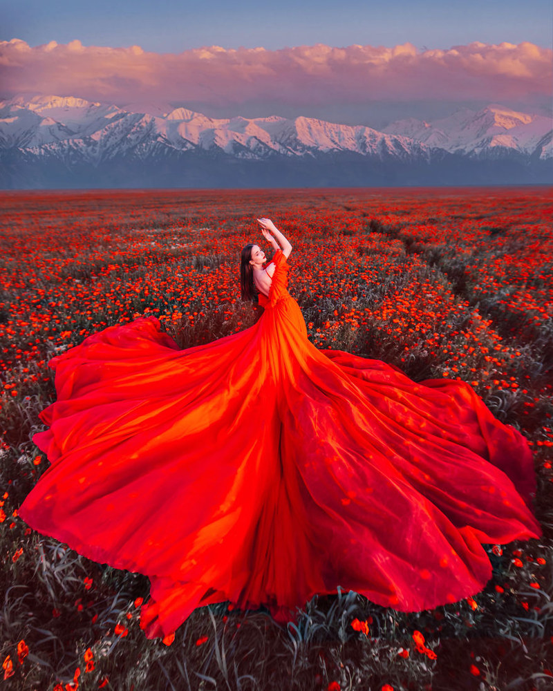 翩翩起舞的华丽长裙 走遍世界打造唯美画面