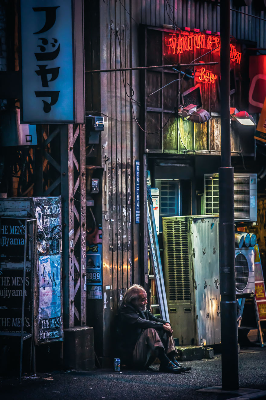 色彩浓郁的东京夜幕 令人兴奋的动感都市