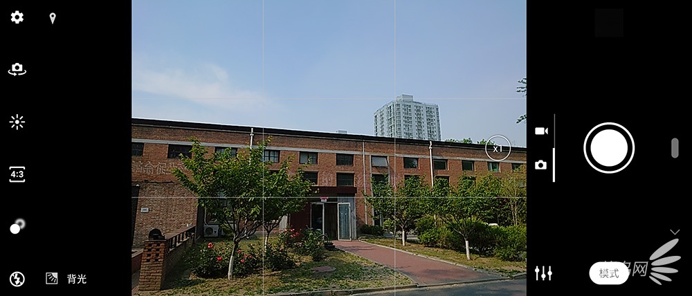 ͷ4KĻ 콢Xperia 1
