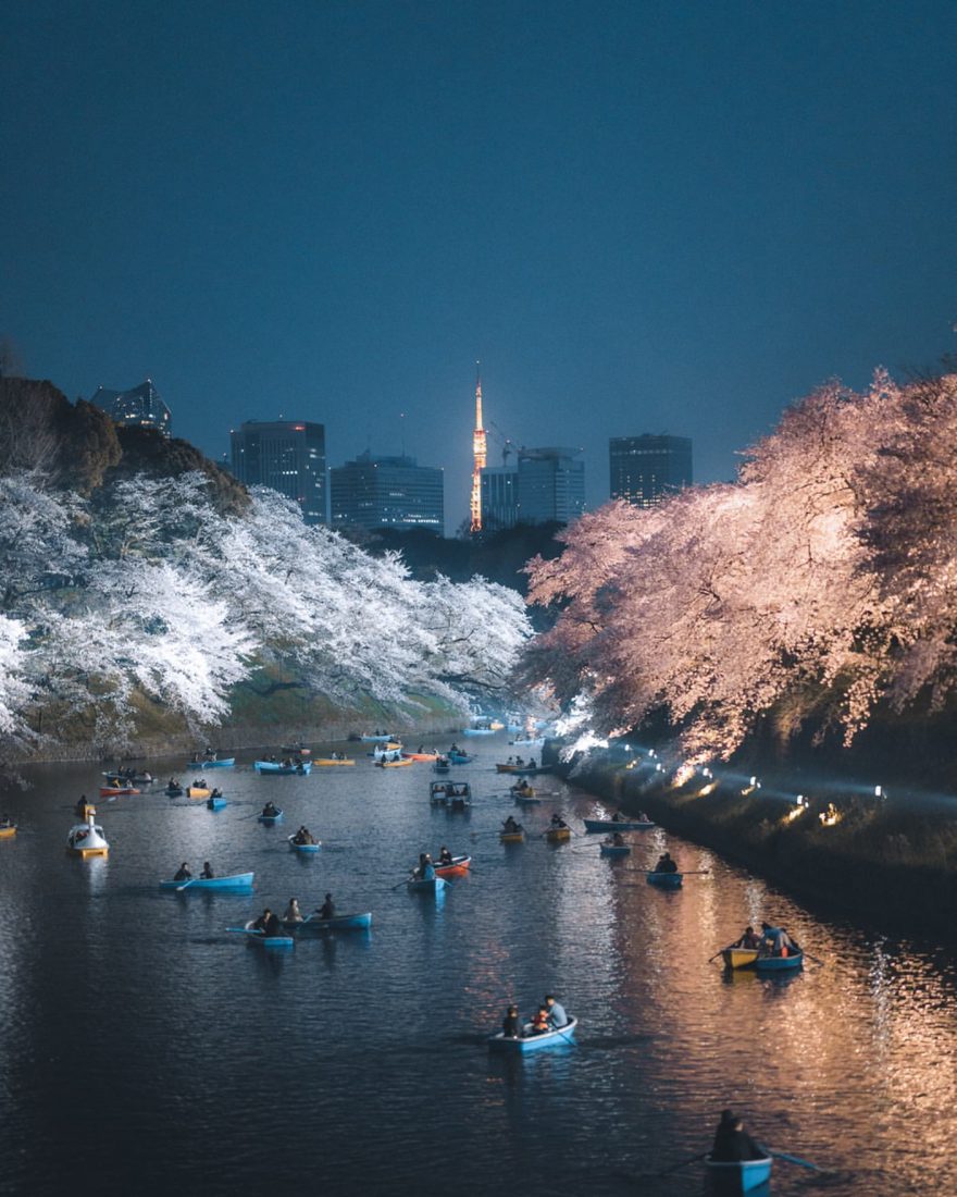 梦境中的日本街头 穿梭古今的视觉盛宴