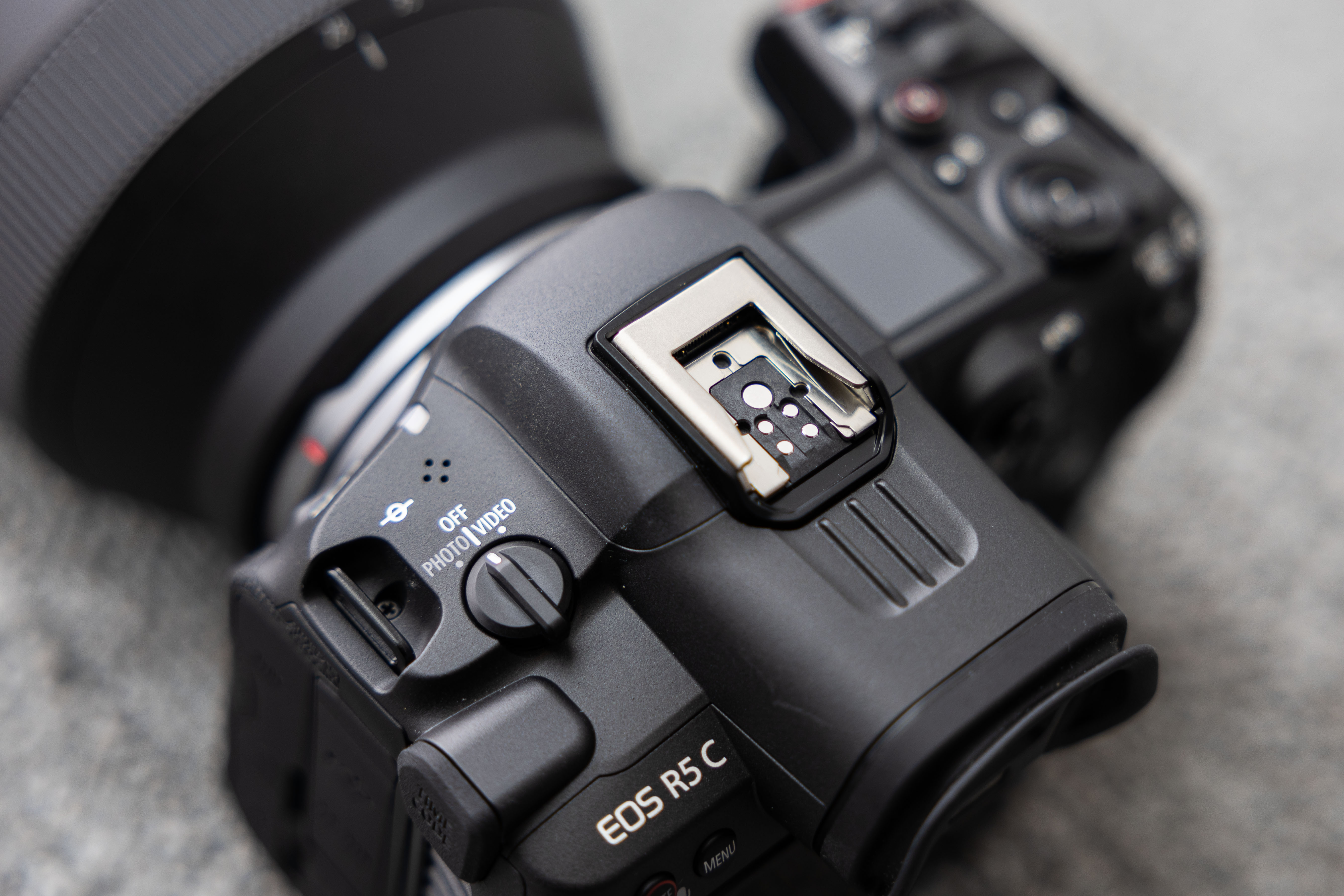 רҵӰEOS R5 C Ҫ