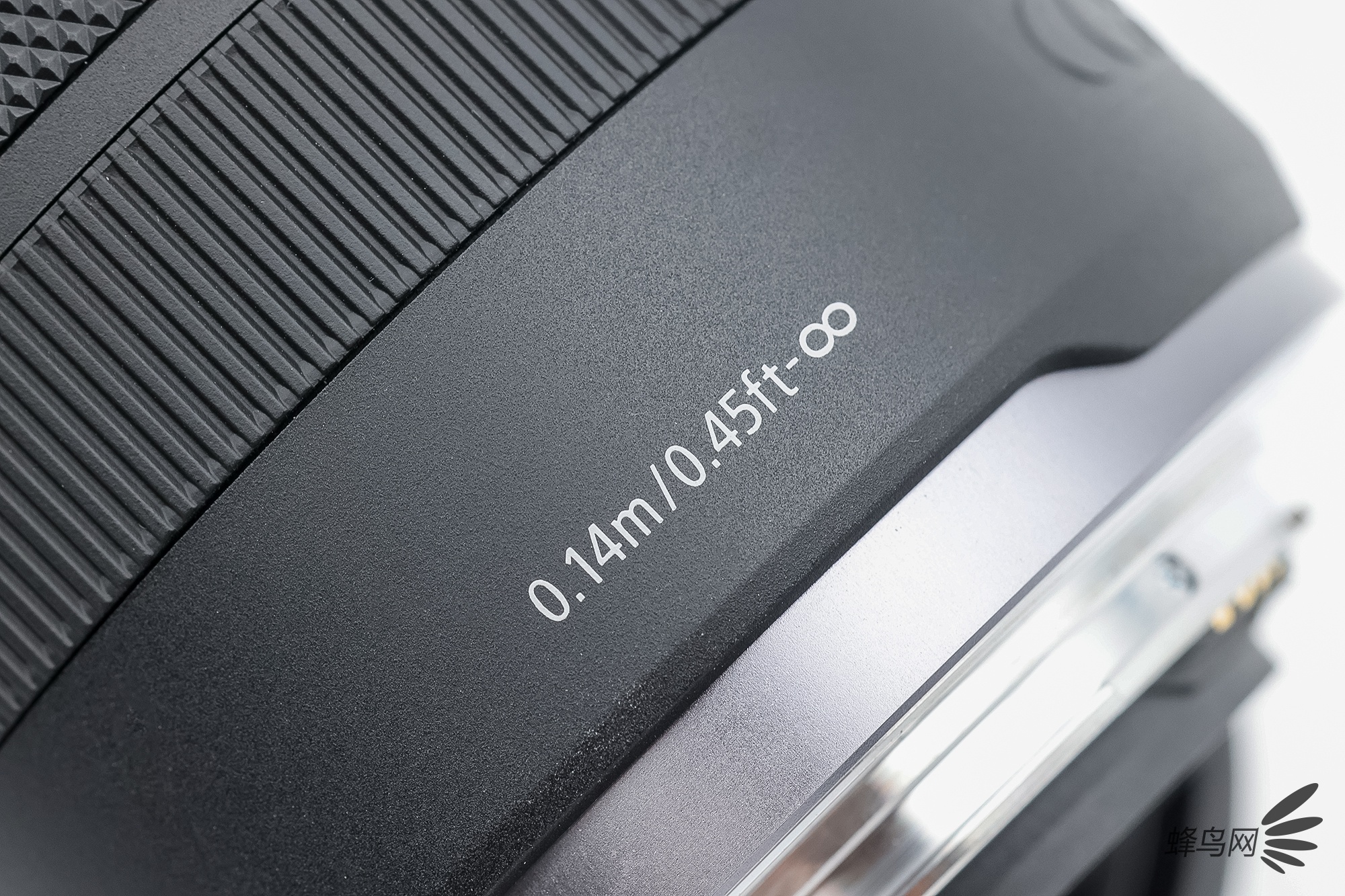 ΢ඨ RF24mm F1.8 MACRO IS STM