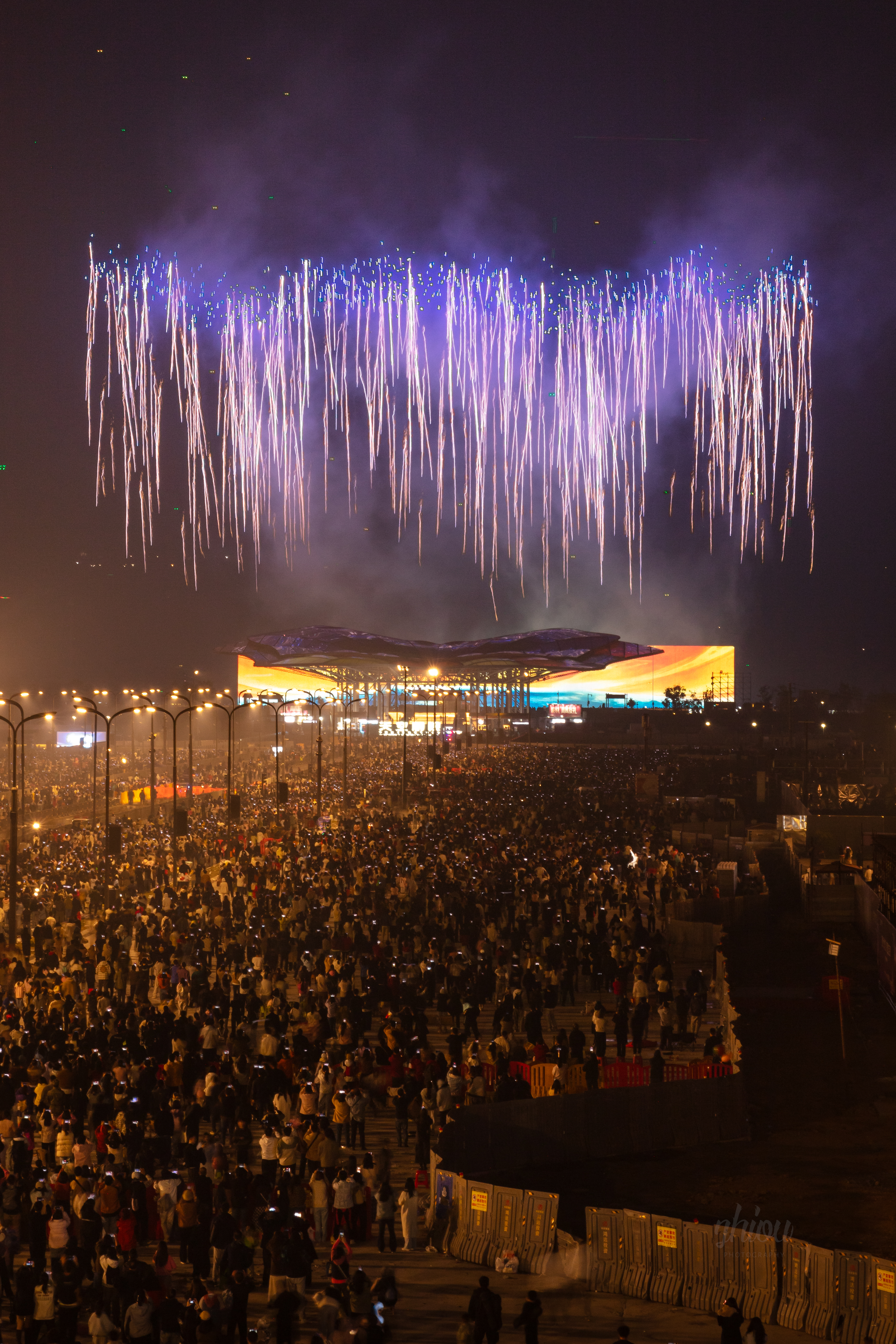 ��ӰΪī���̻�Ϊʫ ����EOS R6 Mark II��RF24-105mm F2.8 L IS USM Z����2025����̻�ҹ