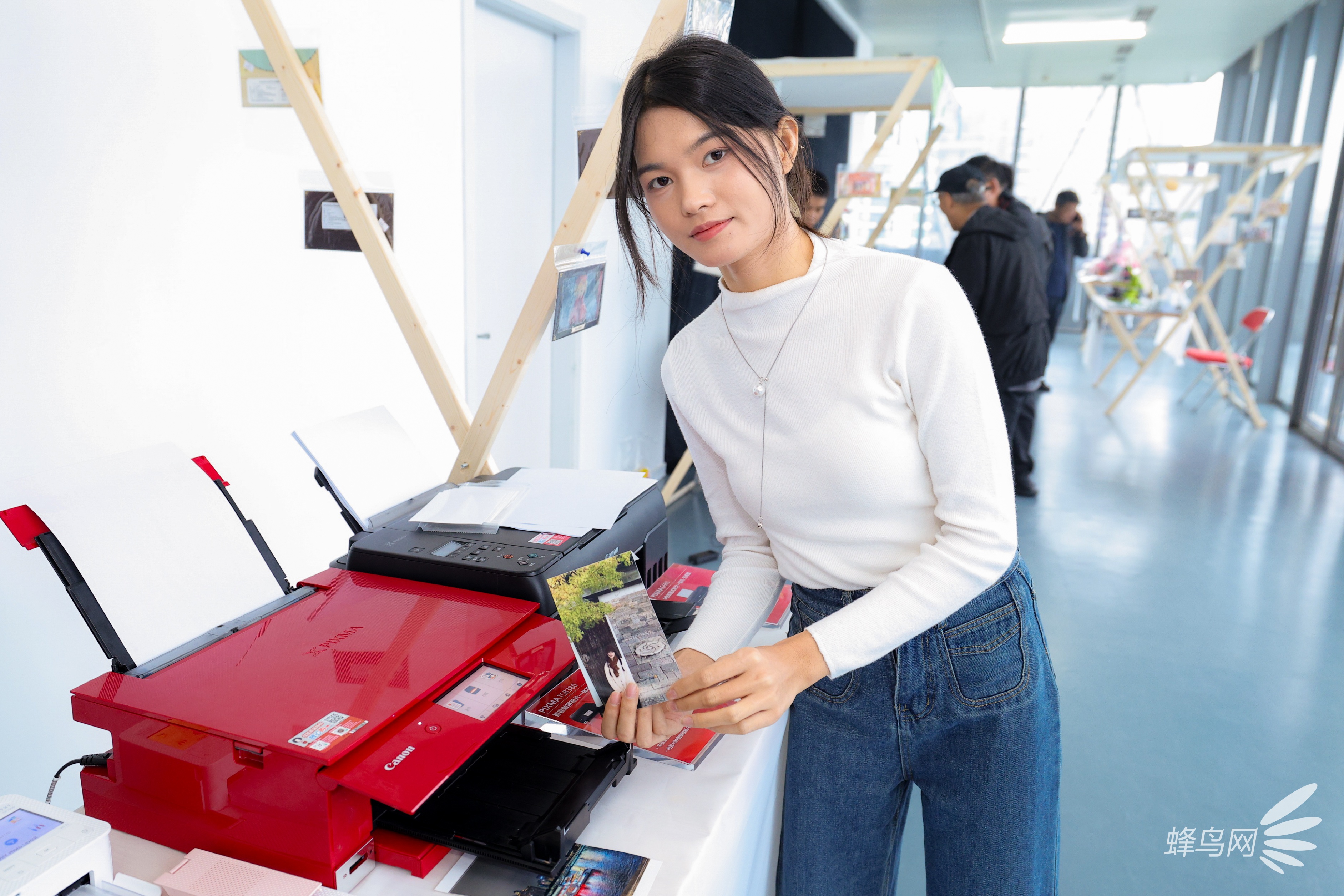 2025����Ӱ����껪֮EOSӰ��������԰�Ϻ���Ļ ����Ӱ��������������