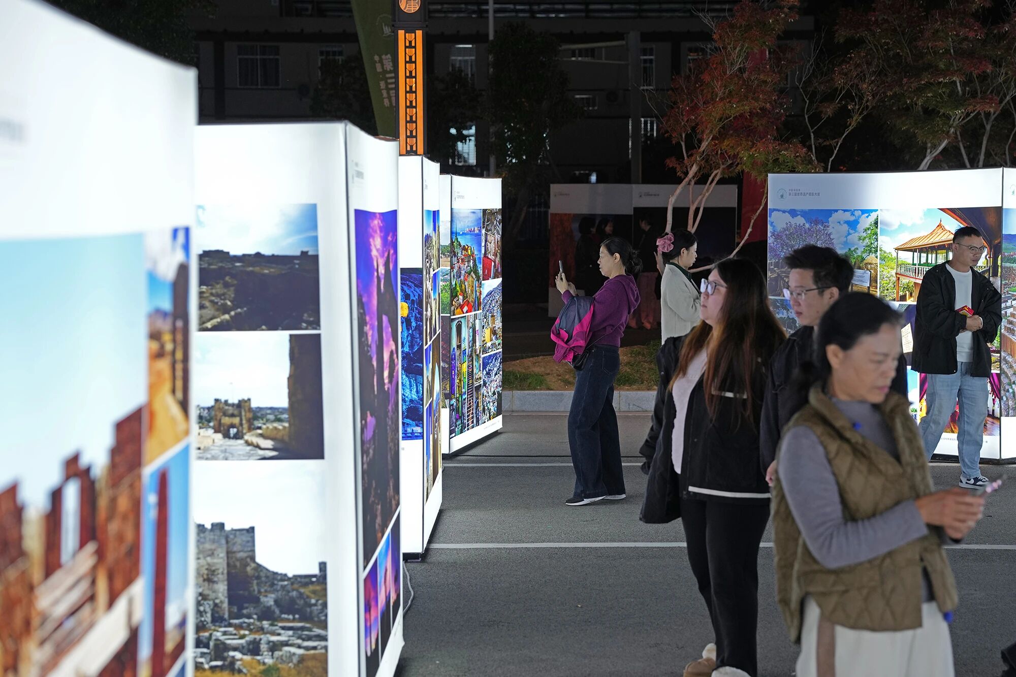 ��Խɽ�����Ի������������й����żҽ硱�����������Ų���Ӱ��չ��ɽˮʤ������Ļ