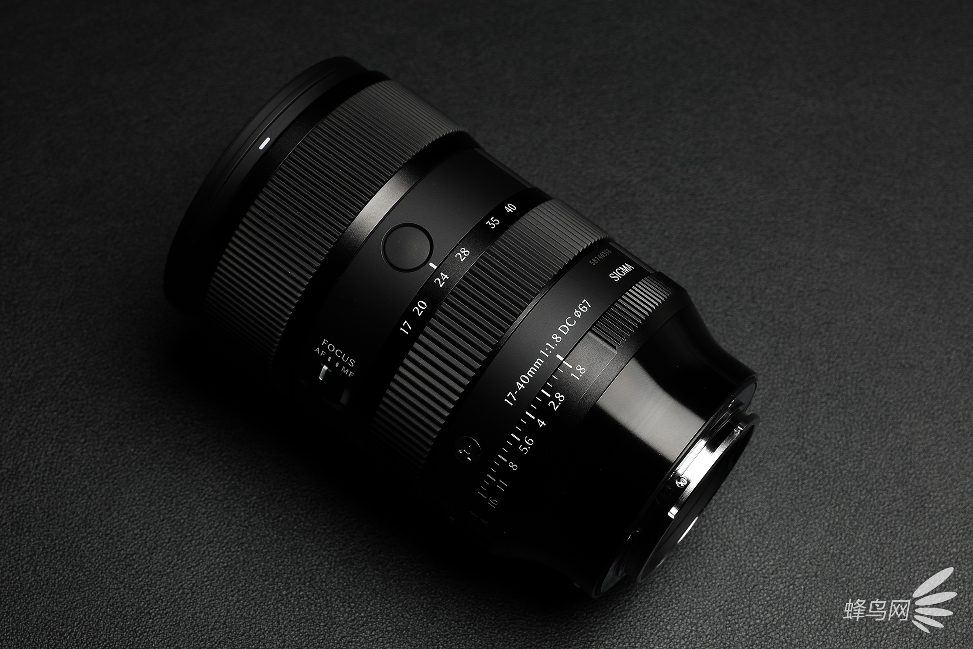 CƼһͷ 17-40mm F1.8 DC | Contemporary
