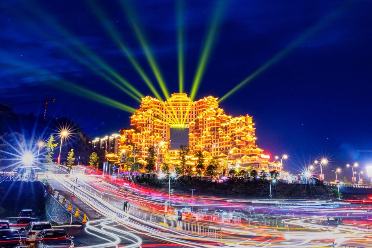 ��Խɽ�����Ի������������й����żҽ硱�����������Ų���Ӱ��չ��ɽˮʤ������Ļ