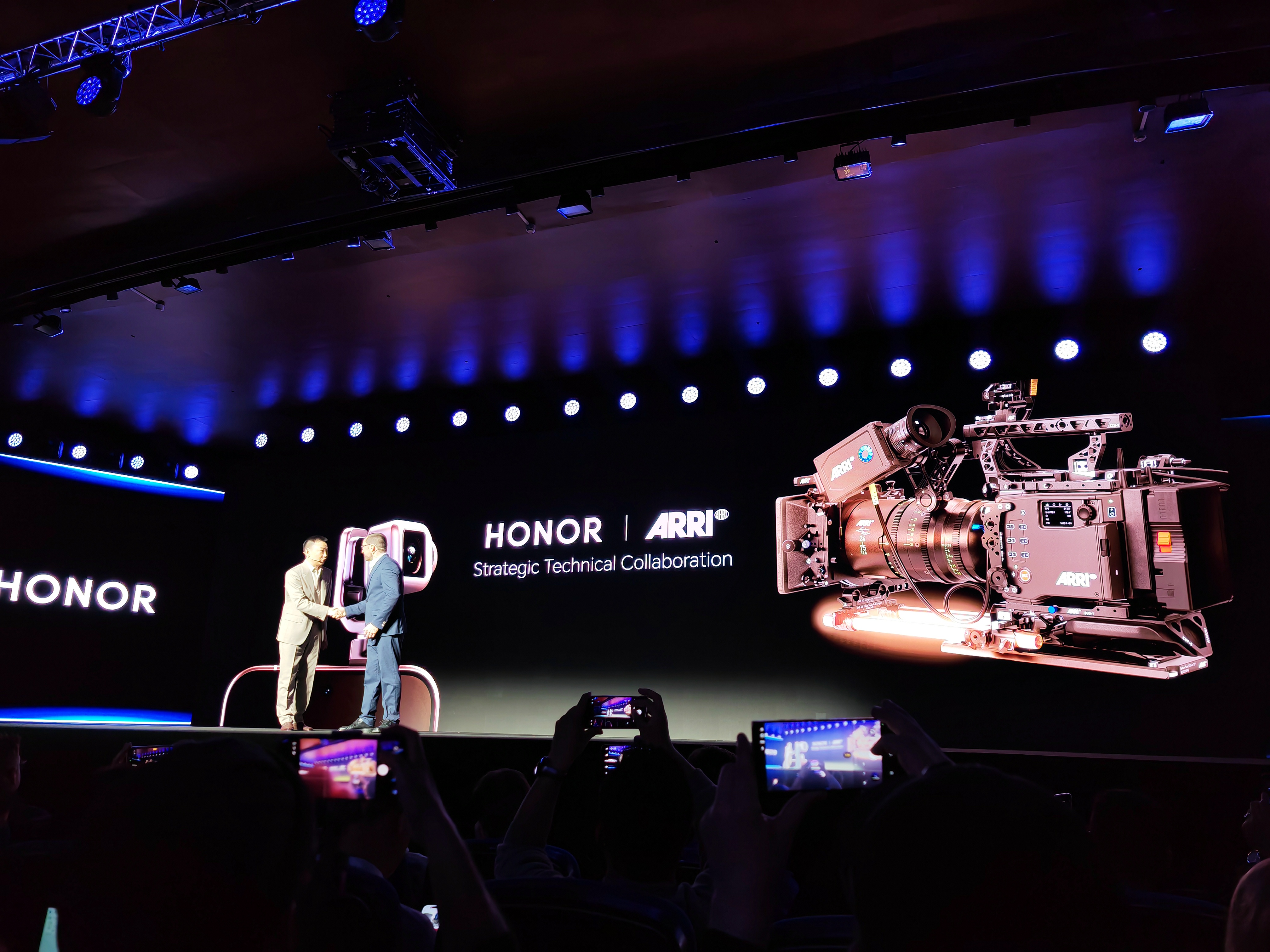 ��ҫ�밢�����ս�Լ������� ����δ���ƶ�Ӱ���±�׼