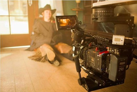 记录牛仔生活，摄影师Pete Konczal选择CineAltaV2拍摄