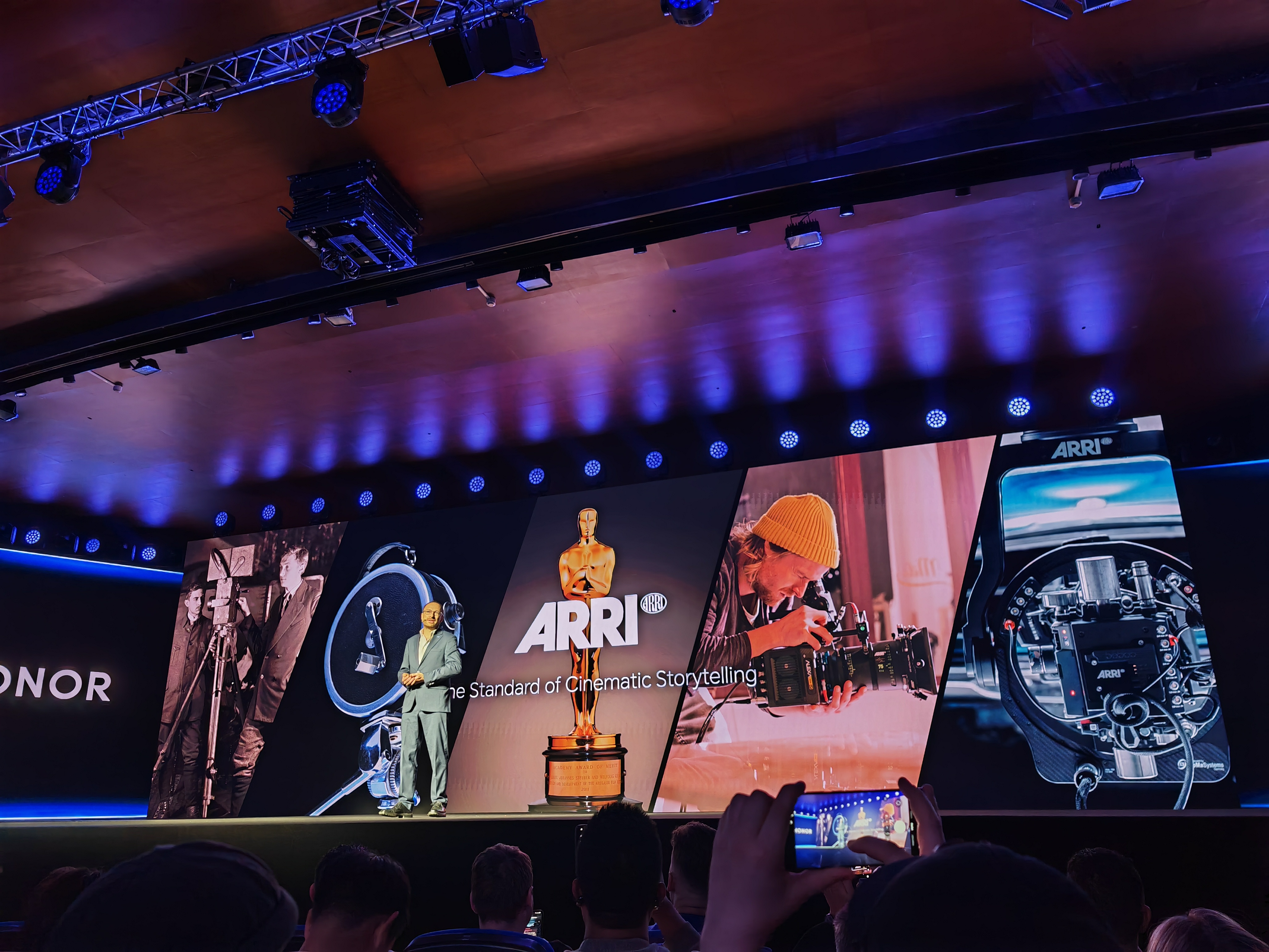 ��ҫ�밢�����ս�Լ������� ����δ���ƶ�Ӱ���±�׼