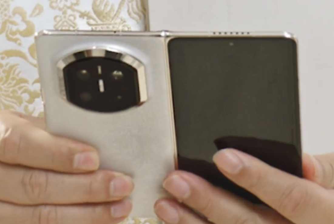 ��ΪMate X7���ࣺ����ȫ�º���ģ����ơ�11��25�շ���