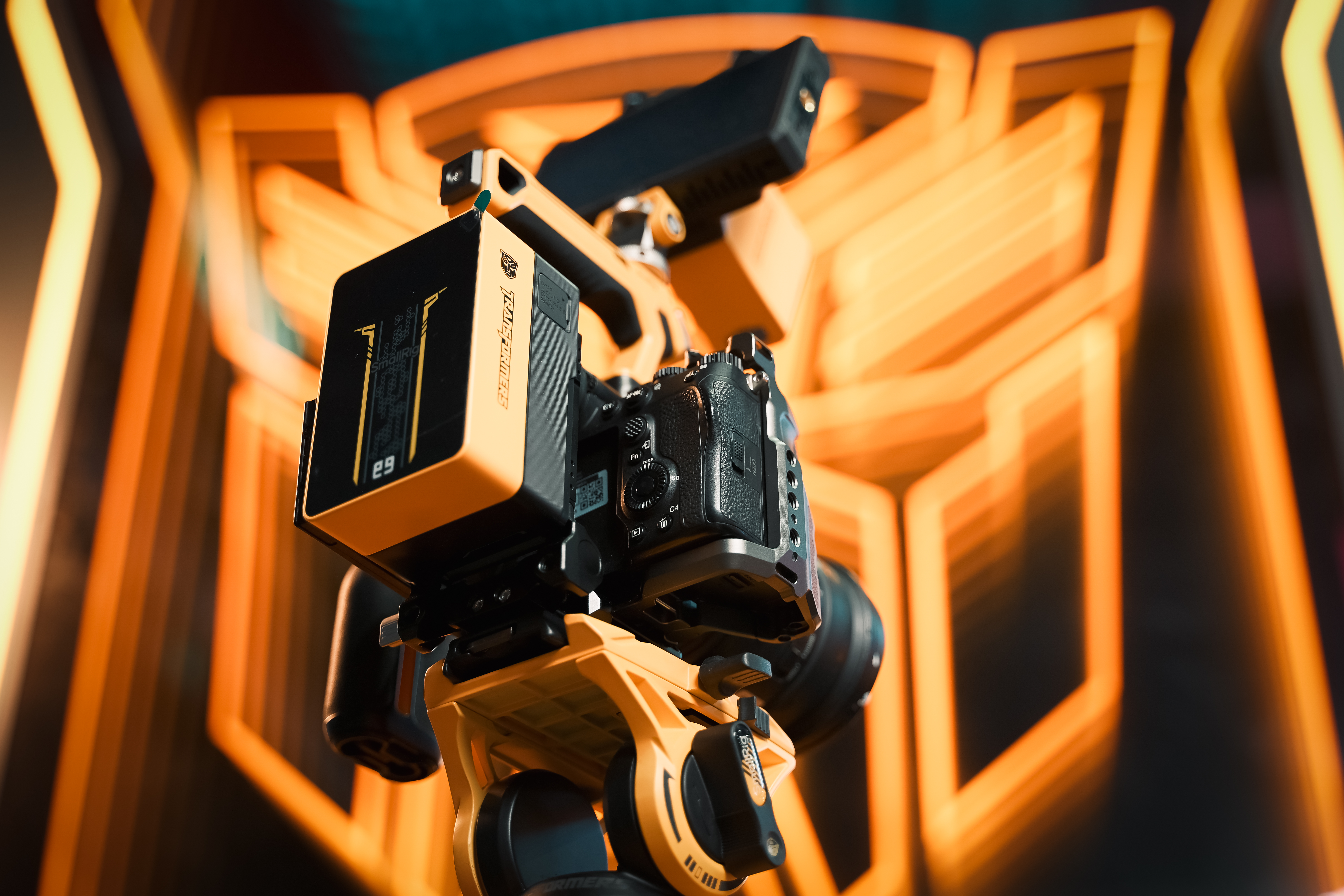 SmallRig˹Ī BW2025 Բչ٣BIRTVʾڴ