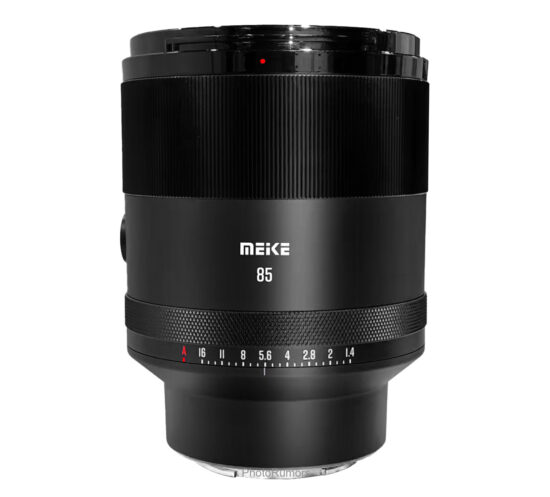 Ʒ85mm f/1.4ԶԽͷ