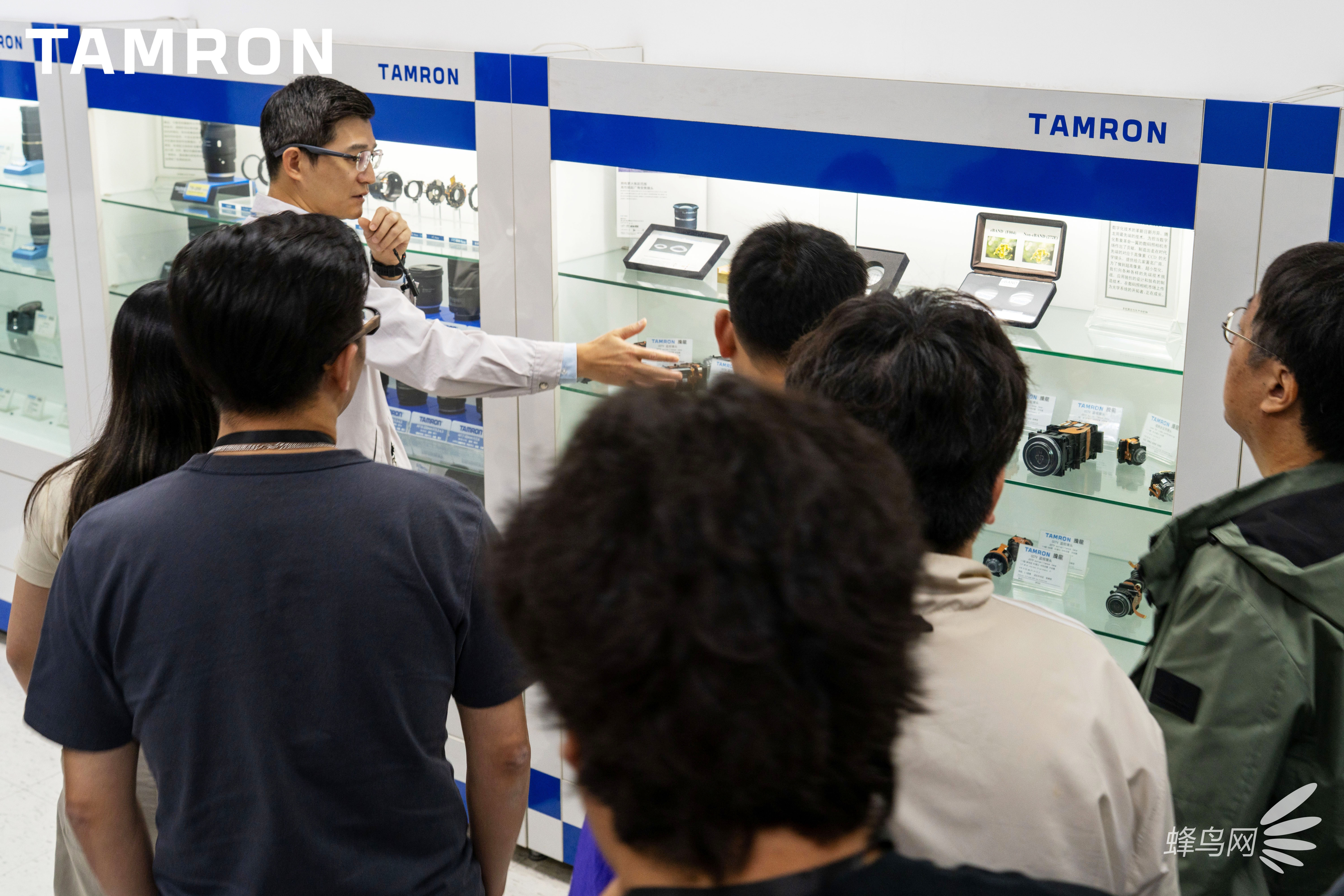 2025����ȫ��25-200mm G2��佹��ͷ����֮��Բ������