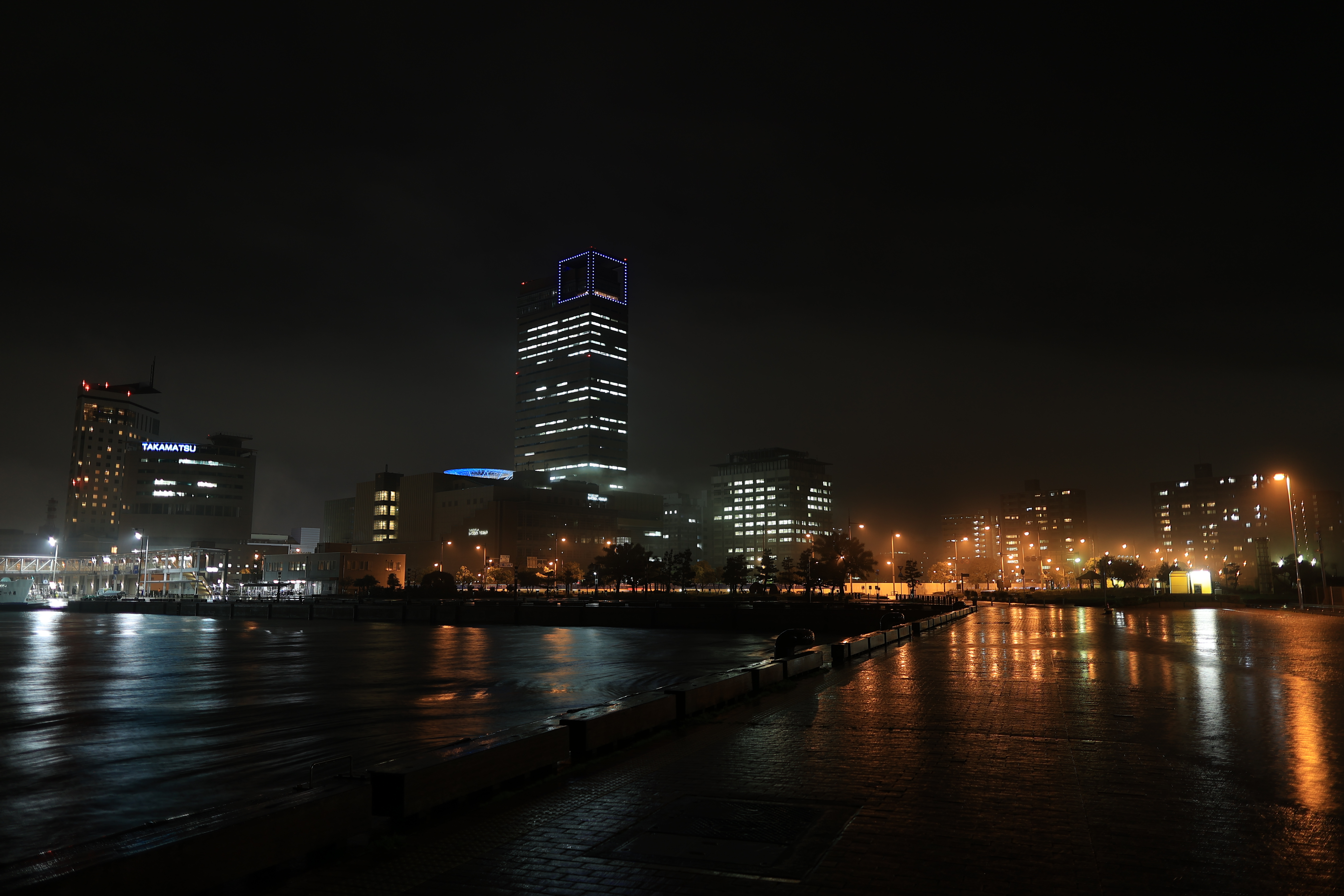 ƳRF24mm F1.8RF15-30mm F4.5-6.3ͷ