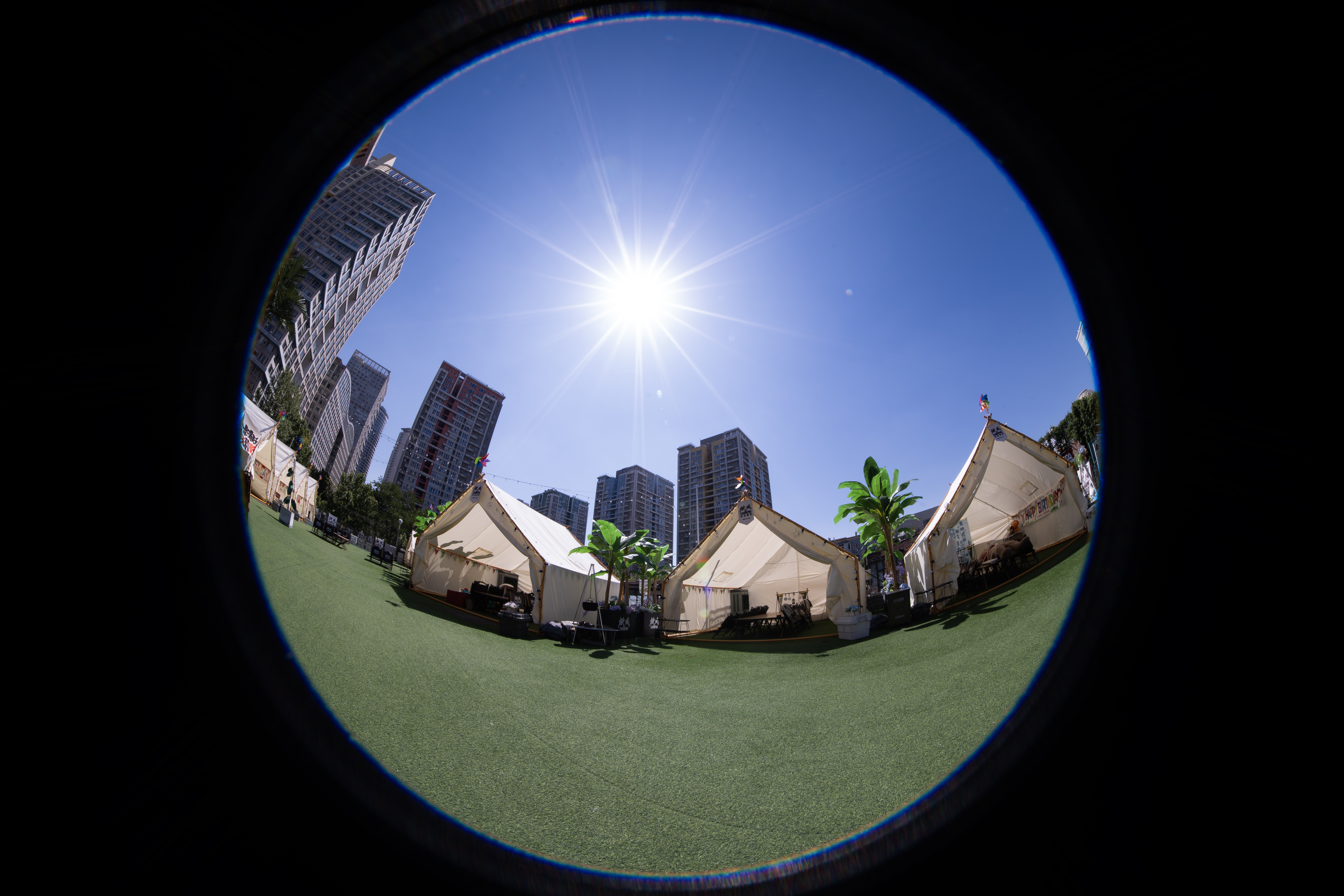 8-15mm F2.8۾ͷ ǵ֮