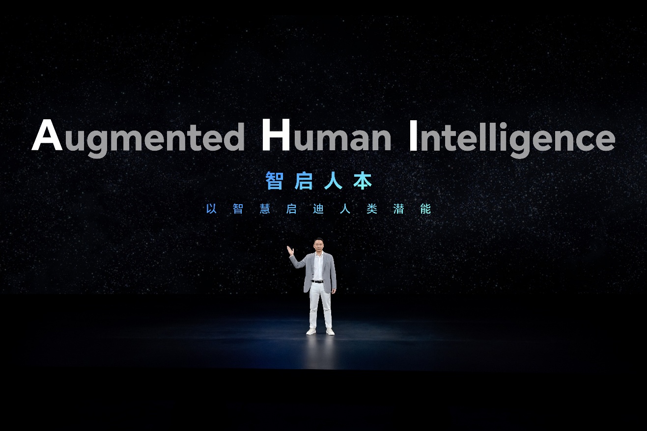 �������ȫ�����۵��콢��ʽ��������ҫMagic V6�ۼ�8999Ԫ��