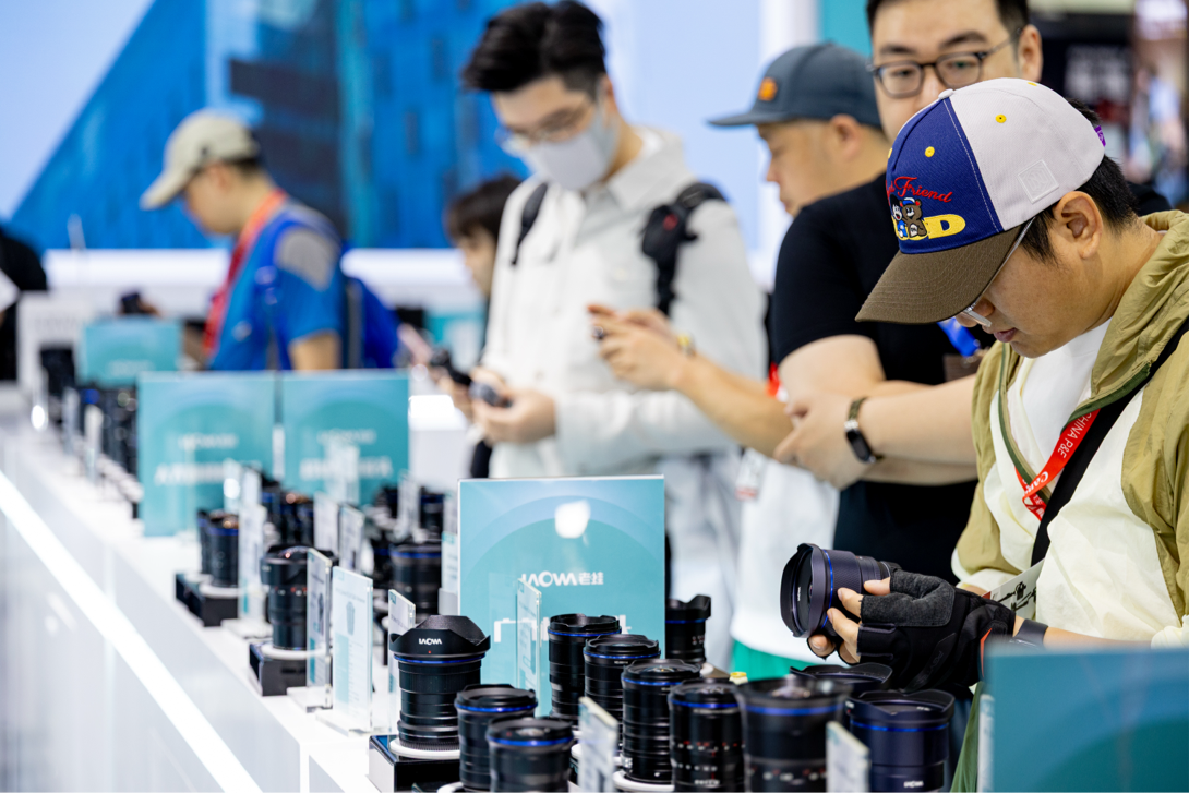 P&E2025:老蛙 中国光学品牌中的佼佼者