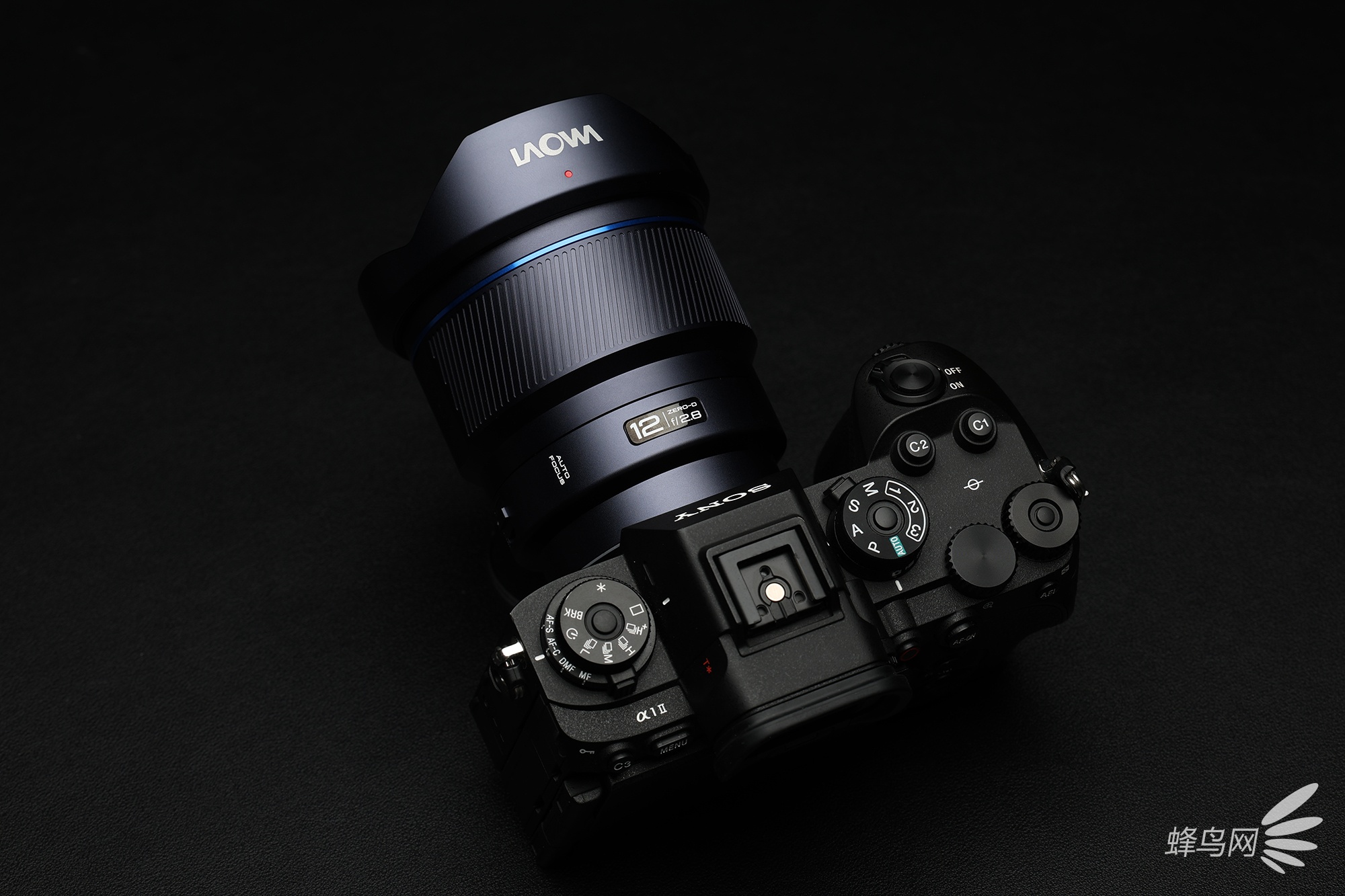 12mm F2.8