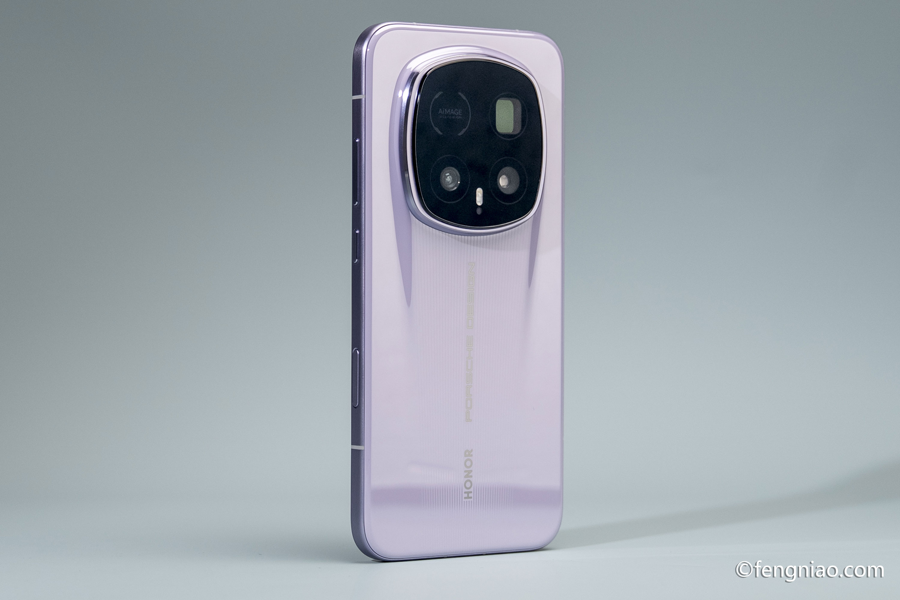 光影如石线条如风 荣耀Magic8 RSR保时捷设计开箱图赏