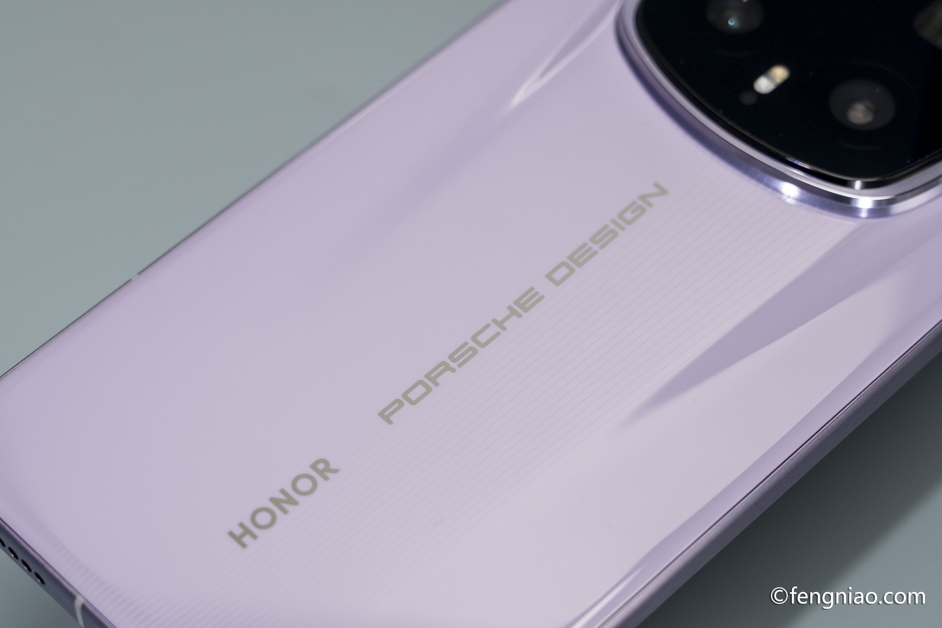 光影如石线条如风 荣耀Magic8 RSR保时捷设计开箱图赏